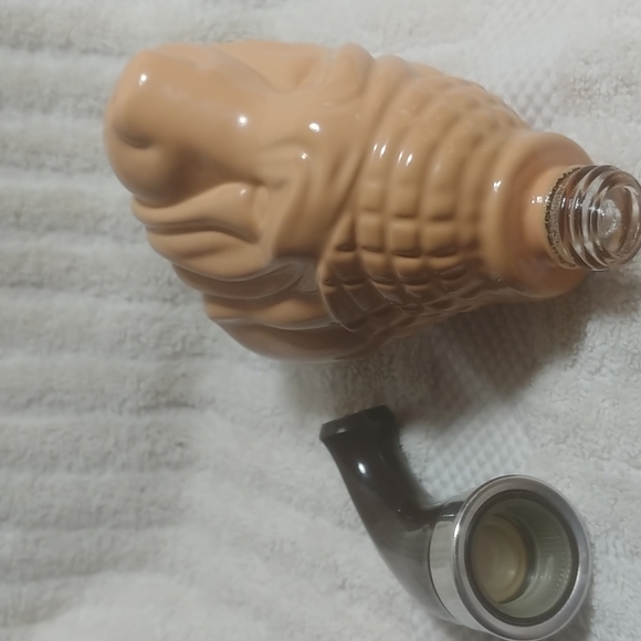 Avon aftershave Blood hound bottle - Picture 6 of 6